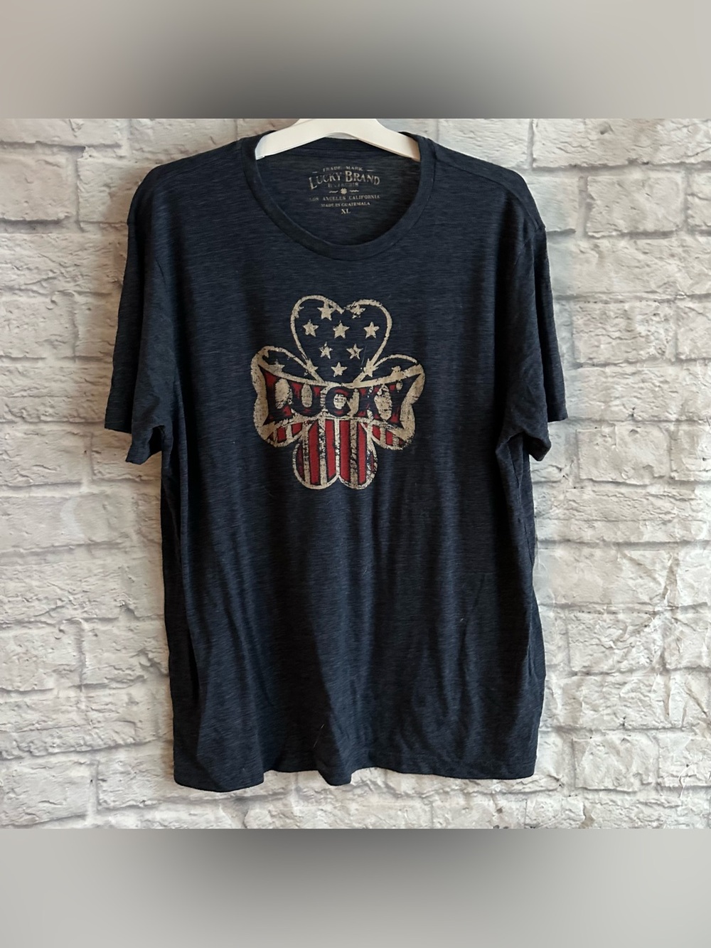 PREOWNED LUCKY BRAND SHAMROCK FLAG TSHIRT SHORT SLEEVE XL MENS